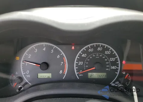 2011 Toyota Corolla Base z USA, uszkodzony, nr VIN 2T1BU4EE2BC752266